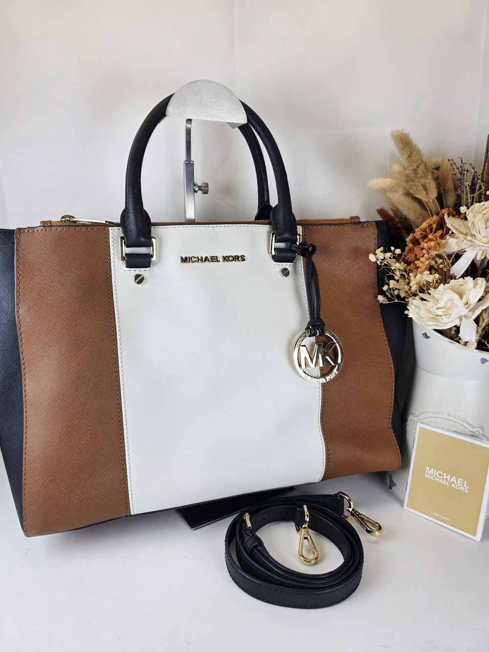 Michael Kors White Colorblock Saffiano Leather Tote Work Shoulder Bag